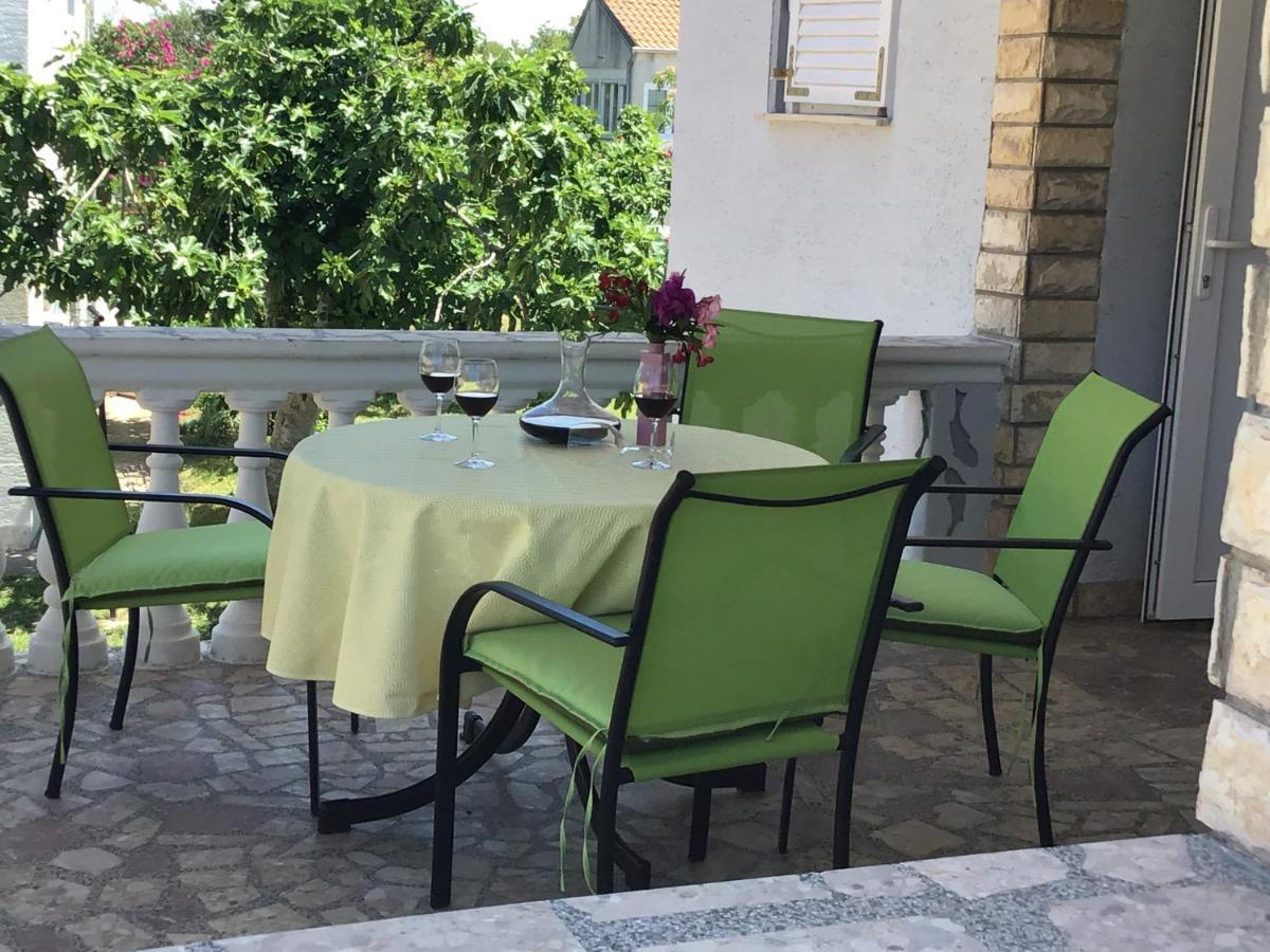 Apartmani Misic Ždrelac Екстериор снимка