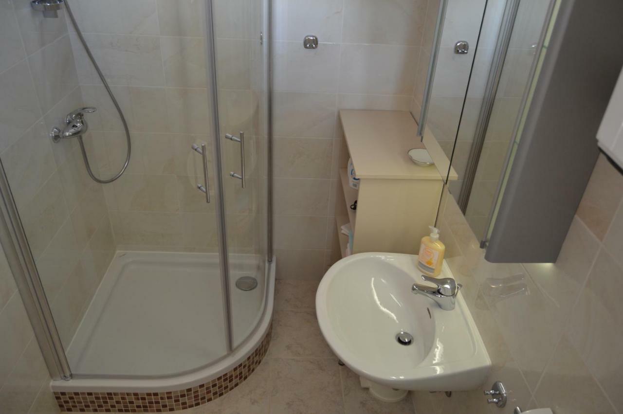 Apartmani Misic Ždrelac Екстериор снимка