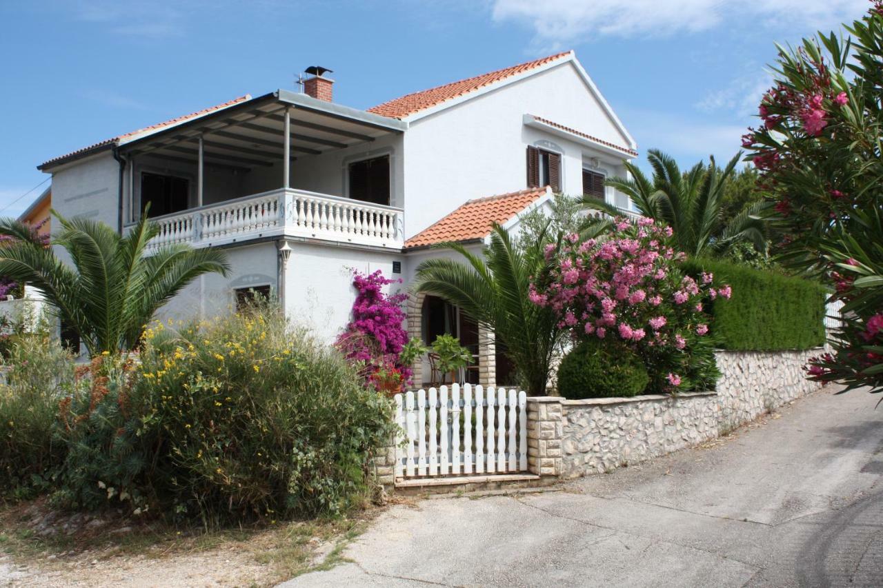 Apartmani Misic Ždrelac Екстериор снимка